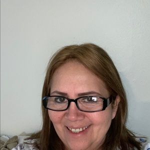 Meet your Posher, Isabel